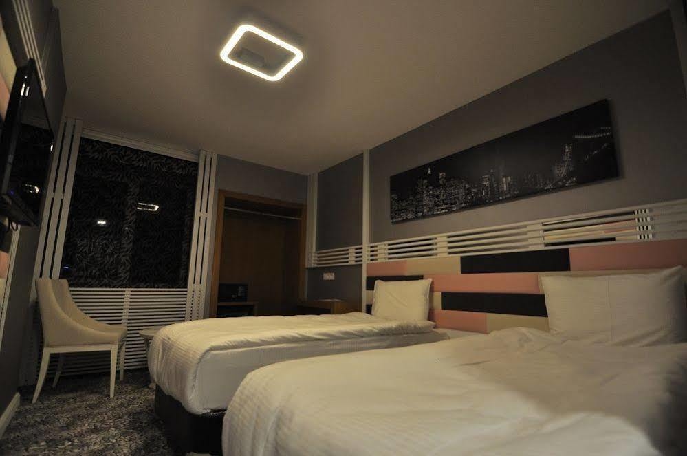 Manhattan Hotel Ankara Exterior photo